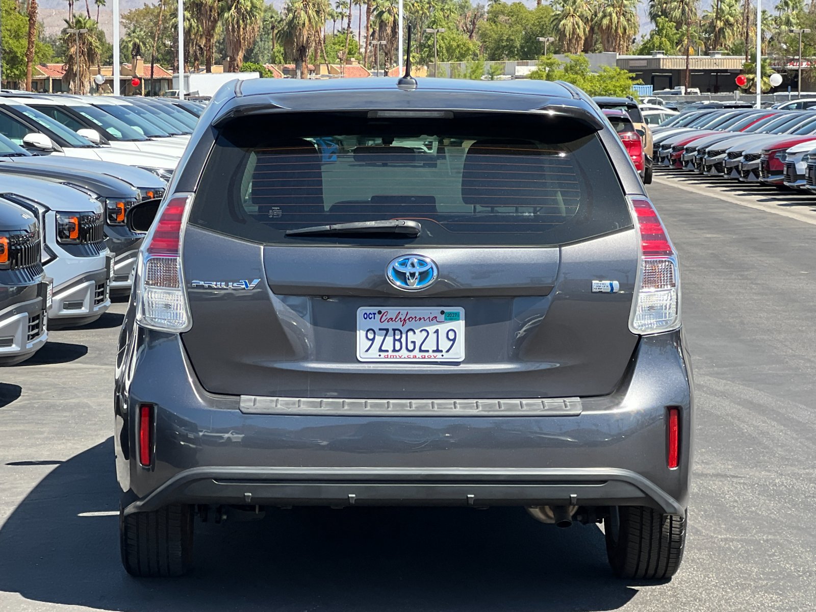 Used 2015 Toyota Prius V Three FWD image 4