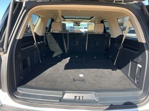 Used 2023 Ford Expedition Max Limited image 22