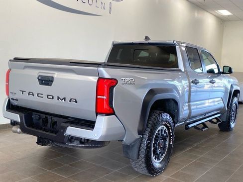 Used 2024 Toyota Tacoma TRD Off-Road w/ TRD Off Road Upgrade Package AWD/4WD image 7