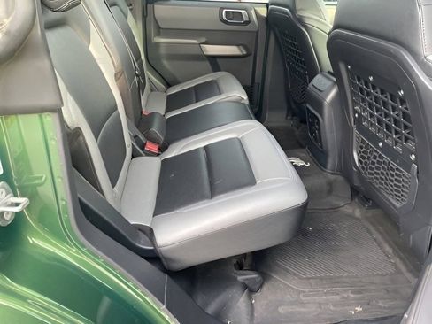 Used 2022 Ford Bronco Black Diamond image 9