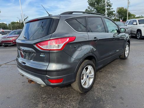 Used 2015 Ford Escape SE w/ Equipment Group 201A AWD/4WD image 5
