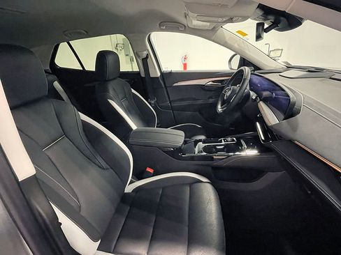 Used 2025 Buick Envision Sport Touring image 25