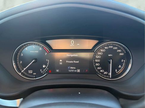 Used 2023 Cadillac XT4 Premium Luxury image 12