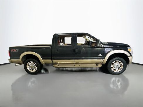 Used 2013 Ford F250 King Ranch w/ FX4 Off Road Pkg image 9