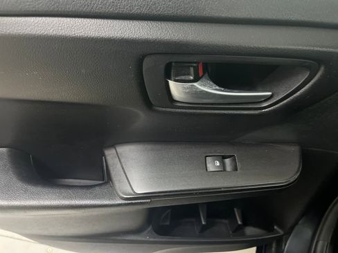 Used 2017 Toyota Camry SE image 53