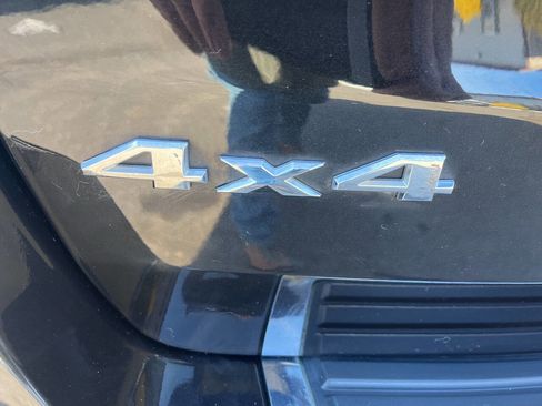 Used 2015 Jeep Grand Cherokee Overland w/ Advanced Technology Group image 9