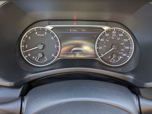 Used 2023 Nissan Sentra SV FWD image 28