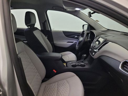 Used 2019 Chevrolet Equinox LS FWD image 21