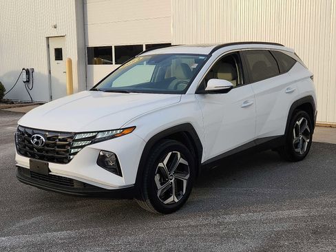 Used 2023 Hyundai Tucson SEL w/ Convenience Package image 3