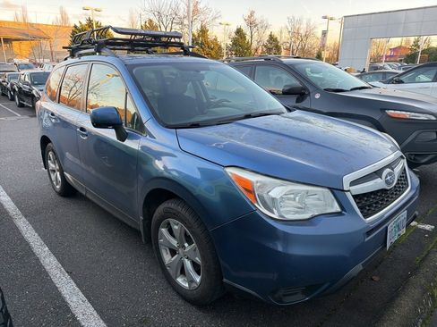 Used 2015 Subaru Forester 2.5i Premium w/ All-Weather Package image 1