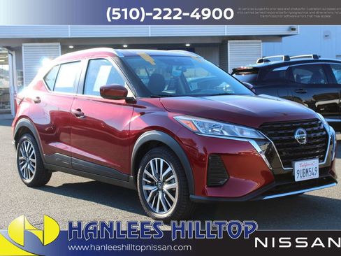 Used 2021 Nissan Kicks SV image 5
