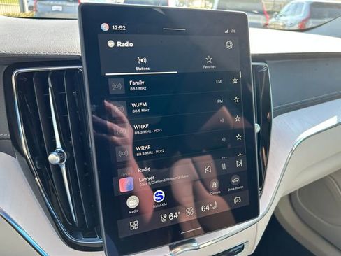 New 2026 Volvo XC60 B5 Ultra w/ Climate Package image 27