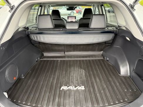 Certified 2022 Toyota RAV4 XLE Premium AWD/4WD image 16