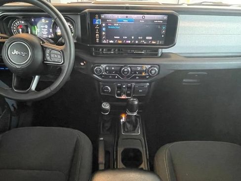 Certified 2024 Jeep Wrangler Unlimited w/ Convenience Group AWD/4WD image 13