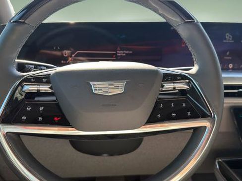 Used 2026 Cadillac Escalade IQL Sport 1 w/ LPO, Floor Liner Package image 9