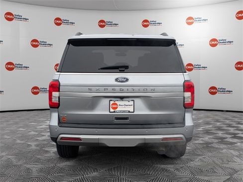 Used 2024 Ford Expedition XLT image 6