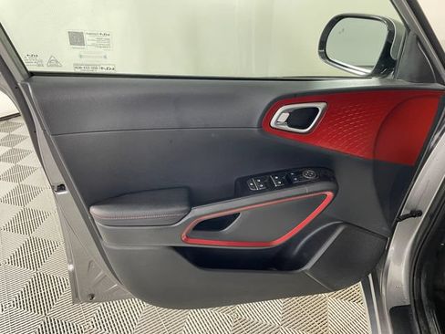 Certified 2023 Kia Soul GT-Line FWD image 11
