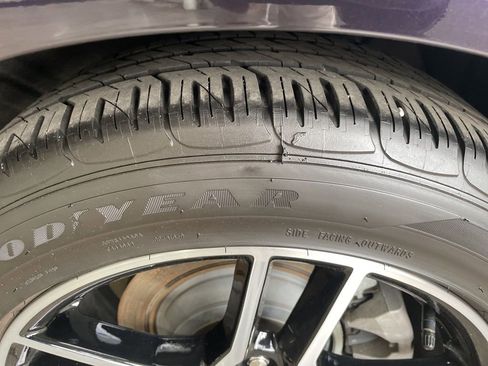 Used 2022 Ford Mustang Premium image 10