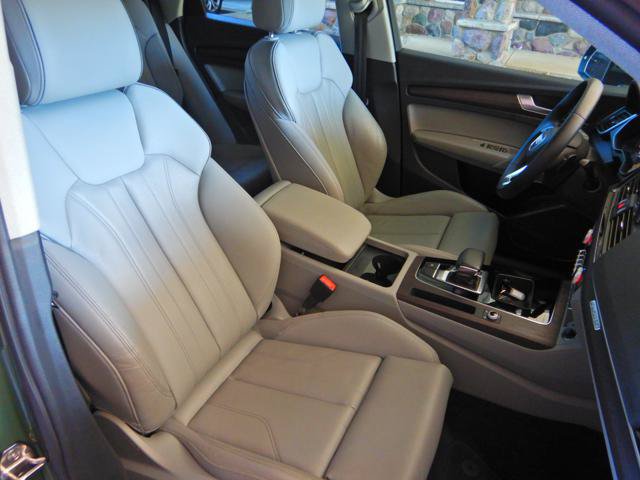 Used 2024 Audi Q5 2.0T Premium AWD/4WD image 17
