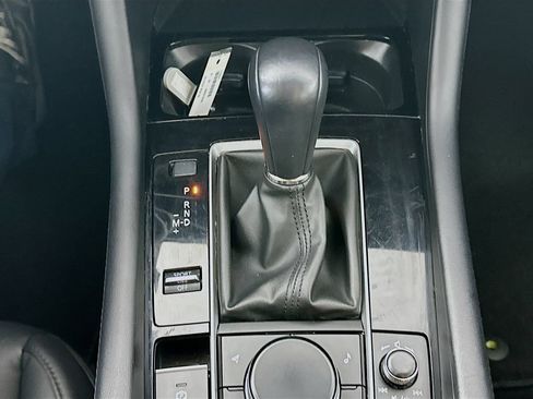 Used 2024 MAZDA MAZDA3 s FWD image 13