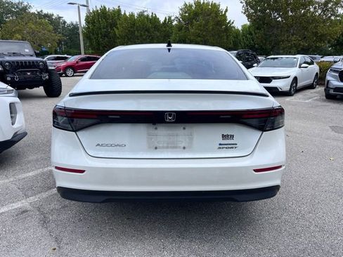 Used 2023 Honda Accord Sport image 4