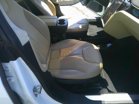 Used 2015 Tesla Model S P85D AWD/4WD image 9