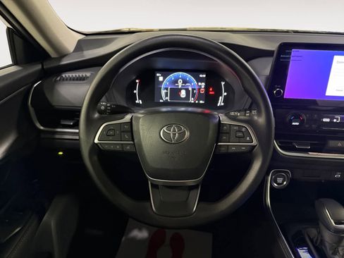 New 2026 Toyota Grand Highlander LE image 12