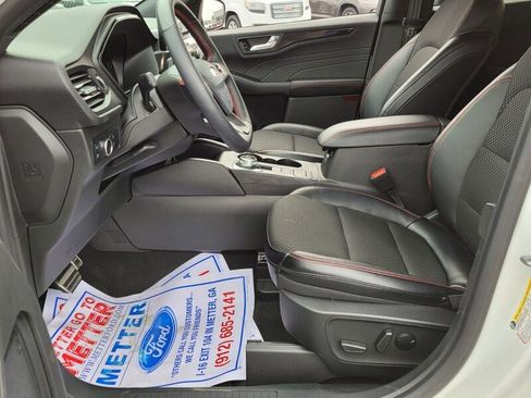 Used 2024 Ford Escape ST-Line w/ Equipment Group 301A image 5