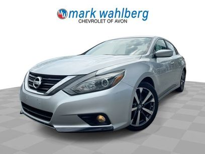 Used 2016 Nissan Altima 2.5 SR