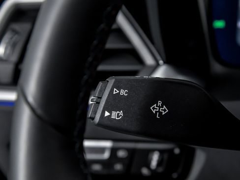 Used 2023 BMW M4 xDrive Competition w/ Executive Package image 30