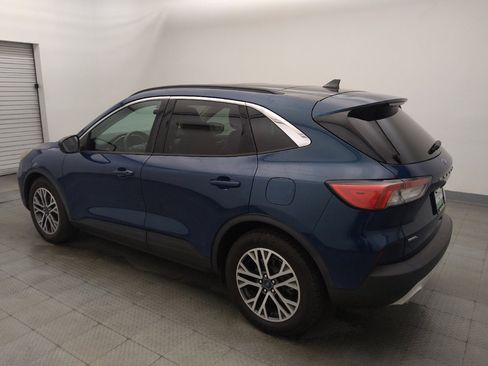 Used 2020 Ford Escape SEL FWD image 3