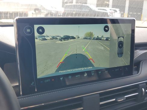 New 2026 Lincoln Corsair Reserve w/ Jet Appearance Package AWD/4WD image 21