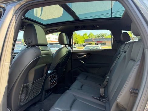 Used 2023 Audi Q7 3.0T Premium Plus w/ Premium Plus Package AWD/4WD image 30