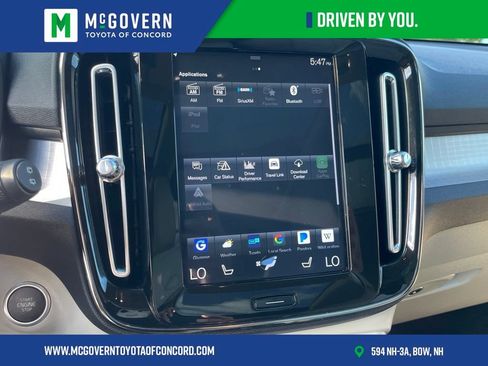 Used 2021 Volvo XC40 T5 Momentum w/ Protection Package Premier AWD/4WD image 19