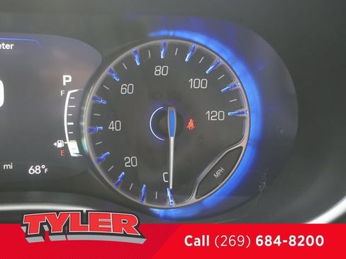 New 2027 Chrysler Pacifica Select FWD image 48