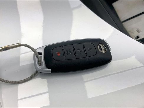 Certified 2024 Nissan Sentra SV image 10