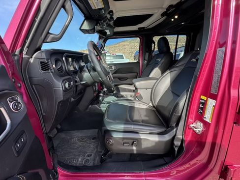 Used 2024 Jeep Wrangler Unlimited Rubicon 392 image 9
