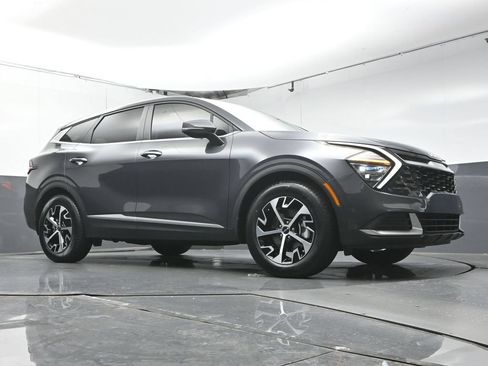 Used 2024 Kia Sportage EX FWD image 38