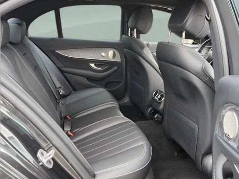 Certified 2021 Mercedes-Benz E 350 4MATIC Sedan image 14