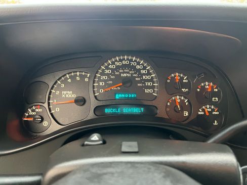 Used 2005 Chevrolet Avalanche Z66 w/ Preferred Equipment Group image 25