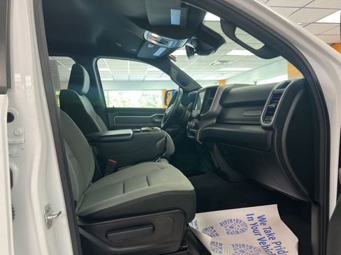 Used 2022 RAM 1500 Big Horn AWD/4WD image 10