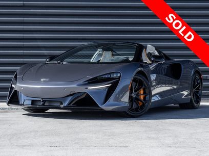 Used 2025 McLaren Artura Spider