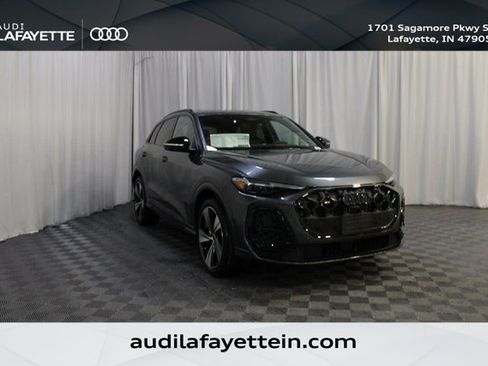 New 2025 Audi SQ5 Premium Plus AWD/4WD image 1