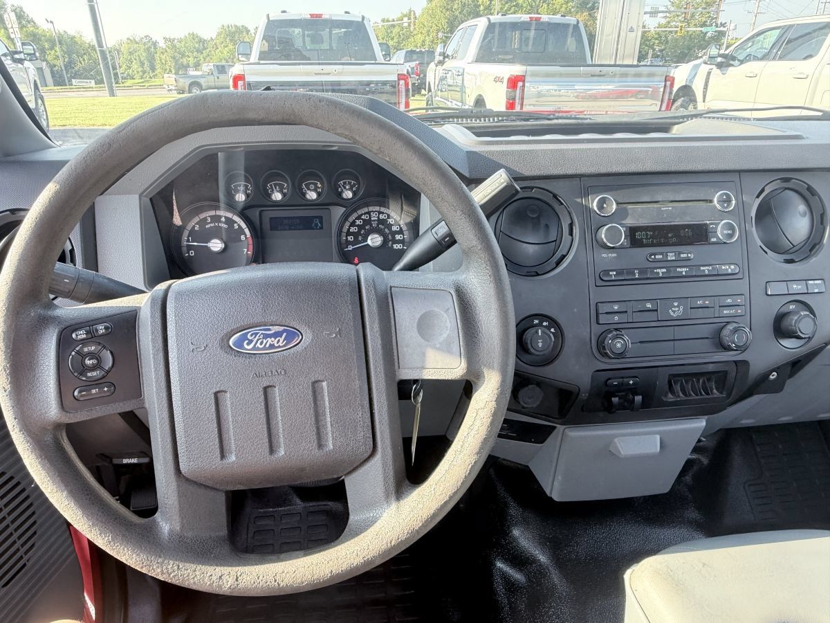 Used 2014 Ford F250 XL w/ Power Equipment Group AWD/4WD image 10