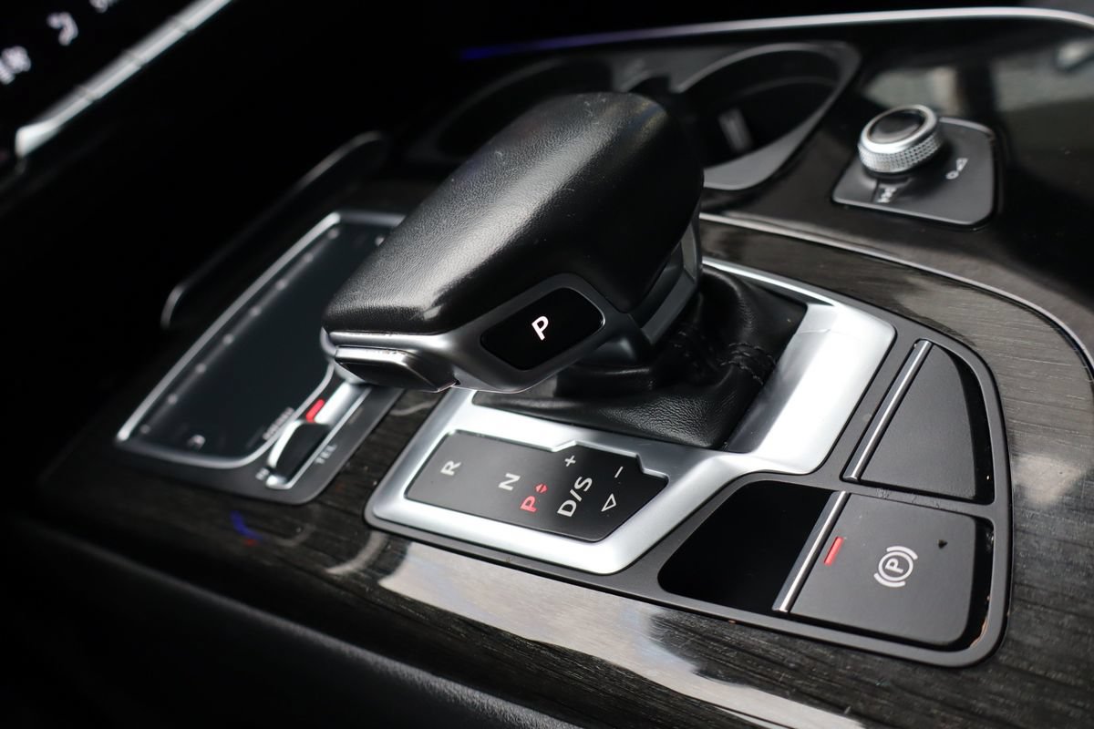Used 2019 Audi Q7 3.0T Prestige w/ Prestige Package AWD/4WD image 20