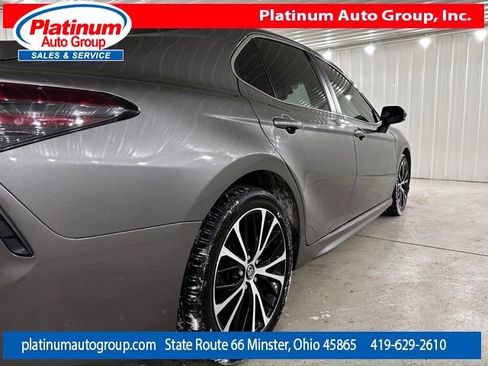 Used 2018 Toyota Camry SE image 55