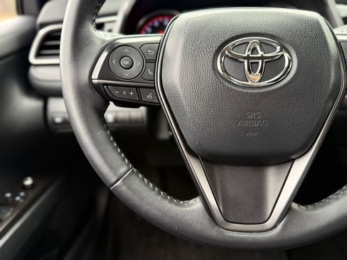 Used 2021 Toyota Camry XSE w/ Navigation Package image 25