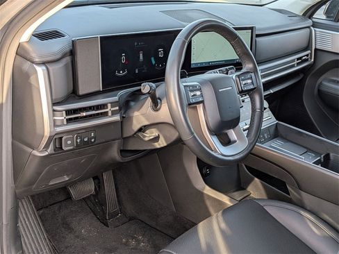 Used 2024 Hyundai Santa Fe XRT image 10
