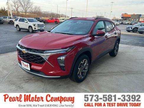 New 2026 Chevrolet Trax LT w/ LT Convenience Package image 7