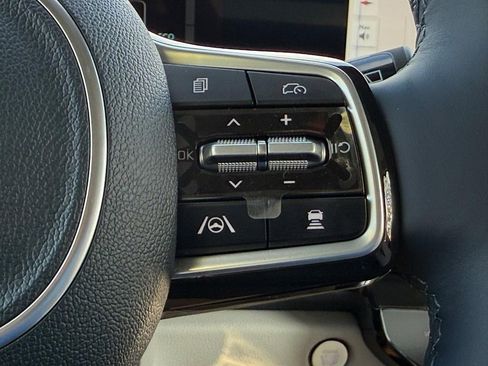 New 2026 Kia Carnival SX Prestige image 13